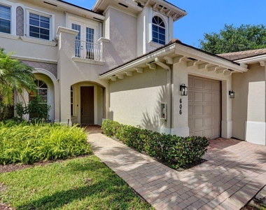 6379 Bella Circle W - Photo Thumbnail 5