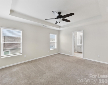420 Burr Street - Photo Thumbnail 22