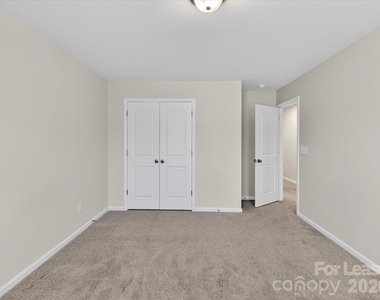 420 Burr Street - Photo Thumbnail 26
