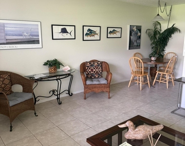 469 Mansfield L - Photo Thumbnail 5