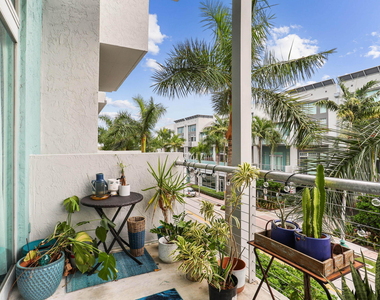 180 Ne 4th Avenue - Photo Thumbnail 18