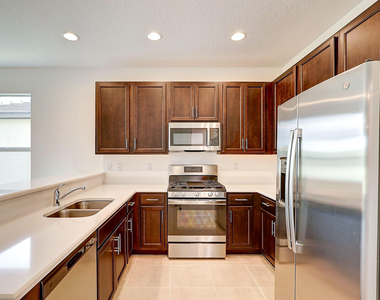 13549 Sw Oceanus Boulevard - Photo Thumbnail 19