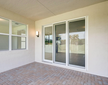 13549 Sw Oceanus Boulevard - Photo Thumbnail 26
