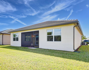 13549 Sw Oceanus Boulevard - Photo Thumbnail 27