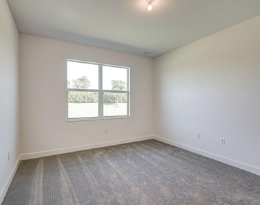 13549 Sw Oceanus Boulevard - Photo Thumbnail 8