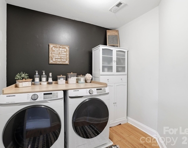 8636 Sagekirk Court - Photo Thumbnail 29