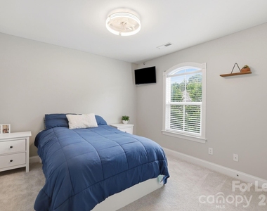 8636 Sagekirk Court - Photo Thumbnail 20