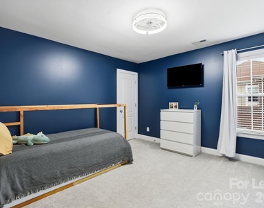 8636 Sagekirk Court - Photo Thumbnail 30