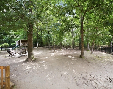 8636 Sagekirk Court - Photo Thumbnail 36
