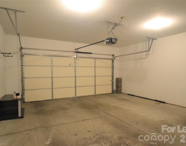 8035 Sultana Circle - Photo Thumbnail 9