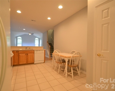 8035 Sultana Circle - Photo Thumbnail 10