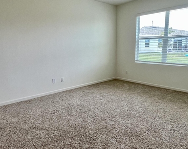 4011 Sw Kidd Court - Photo Thumbnail 25