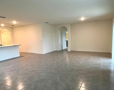 4011 Sw Kidd Court - Photo Thumbnail 16