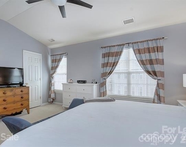 5537 Werburgh Street - Photo Thumbnail 4