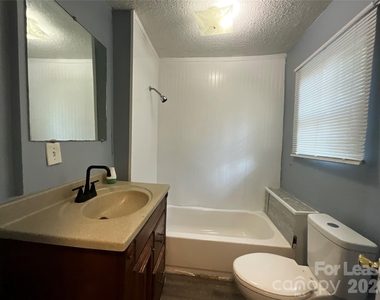 540 Washington Street - Photo Thumbnail 7