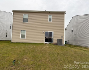 13304 Hampton Bay Lane - Photo Thumbnail 12