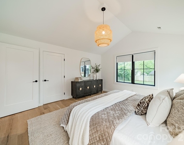 2528 Providence Road - Photo Thumbnail 27