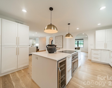 2528 Providence Road - Photo Thumbnail 11