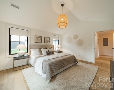 2528 Providence Road - Photo Thumbnail 25