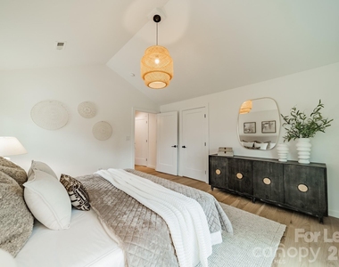 2528 Providence Road - Photo Thumbnail 26