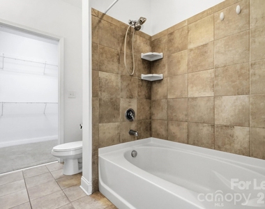 1000 E Woodlawn Road - Photo Thumbnail 42