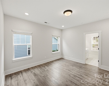21216 Sanctuary Drive - Photo Thumbnail 16