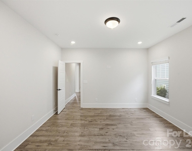 21216 Sanctuary Drive - Photo Thumbnail 18