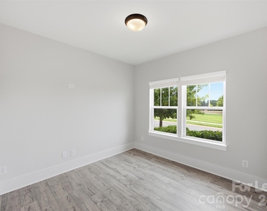 21216 Sanctuary Drive - Photo Thumbnail 10