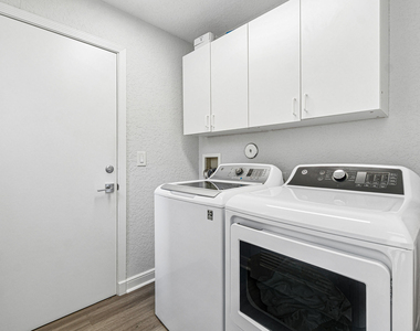4278 Nw 65th Road - Photo Thumbnail 16