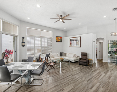 4278 Nw 65th Road - Photo Thumbnail 5