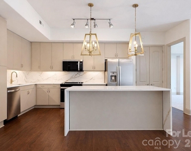 4620 Piedmont Row Drive - Photo Thumbnail 9