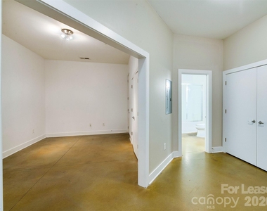 927 Westmere Avenue - Photo Thumbnail 21