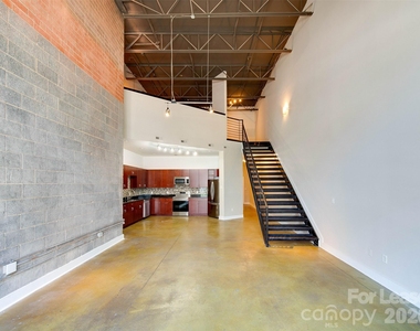 927 Westmere Avenue - Photo Thumbnail 3