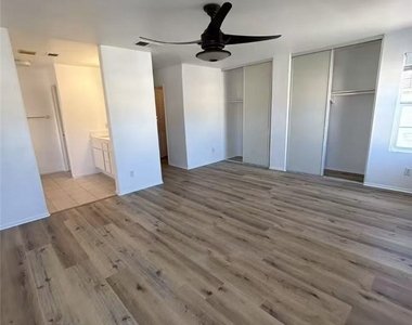 26071 Peck Street - Photo Thumbnail 12