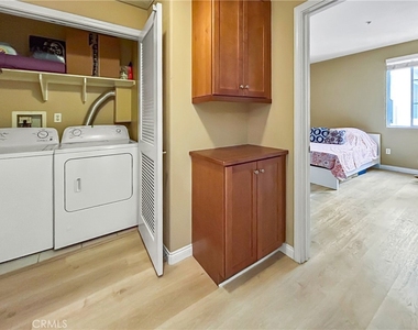 360 W Avenue 26 - Photo Thumbnail 11