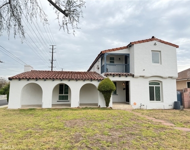 5703 Golden West - Photo Thumbnail 2
