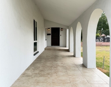 5703 Golden West - Photo Thumbnail 21