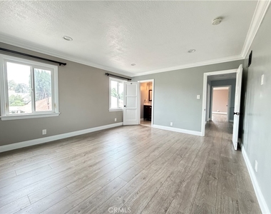 5703 Golden West - Photo Thumbnail 15