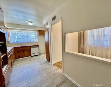 2408 S 8th Avenue - Photo Thumbnail 23