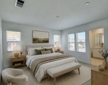 712 Guy Turner Drive - Photo Thumbnail 9
