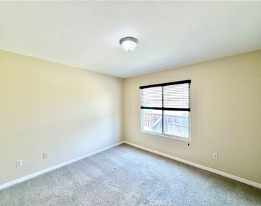 29998 Couples Avenue - Photo Thumbnail 38