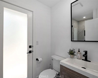 4240 Kingfisher Road - Photo Thumbnail 17