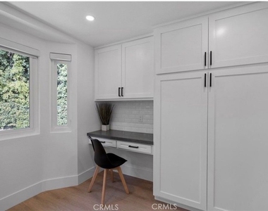 4240 Kingfisher Road - Photo Thumbnail 7