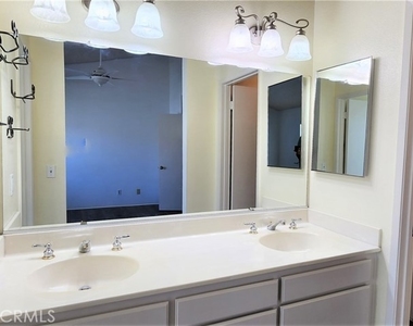 3219 W Avenue J4 - Photo Thumbnail 12
