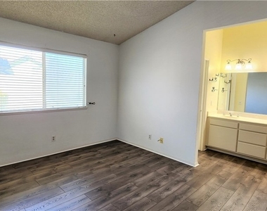 3219 W Avenue J4 - Photo Thumbnail 10