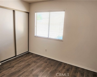 3219 W Avenue J4 - Photo Thumbnail 18