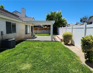 3219 W Avenue J4 - Photo Thumbnail 23