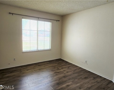 3219 W Avenue J4 - Photo Thumbnail 15