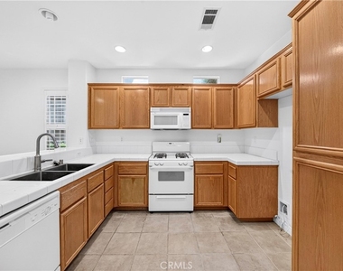 1300 Mcfadden Drive - Photo Thumbnail 10