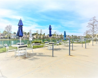 12 Coveside Court - Photo Thumbnail 2